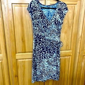 Navy/cream stretchy dress estimated size L